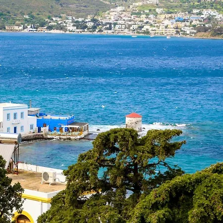 Sunny Bay *
