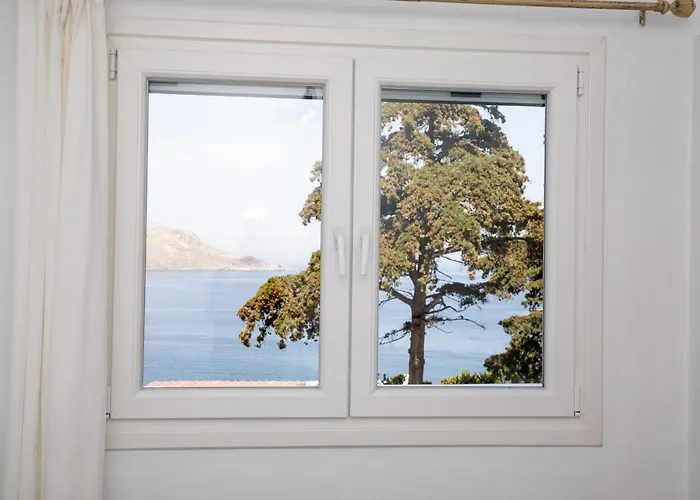 Sunny Bay * Agia Marina (Leros)